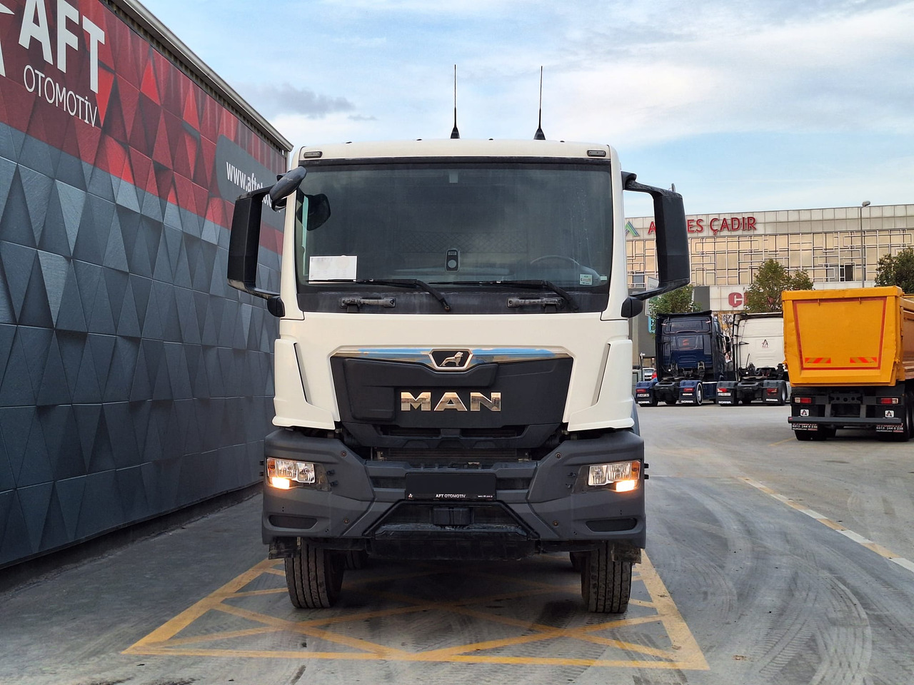 MAN TGS 41.440 - Mikser za beton: slika 2 MAN TGS 41.440 - Mikser za beton: slika 2