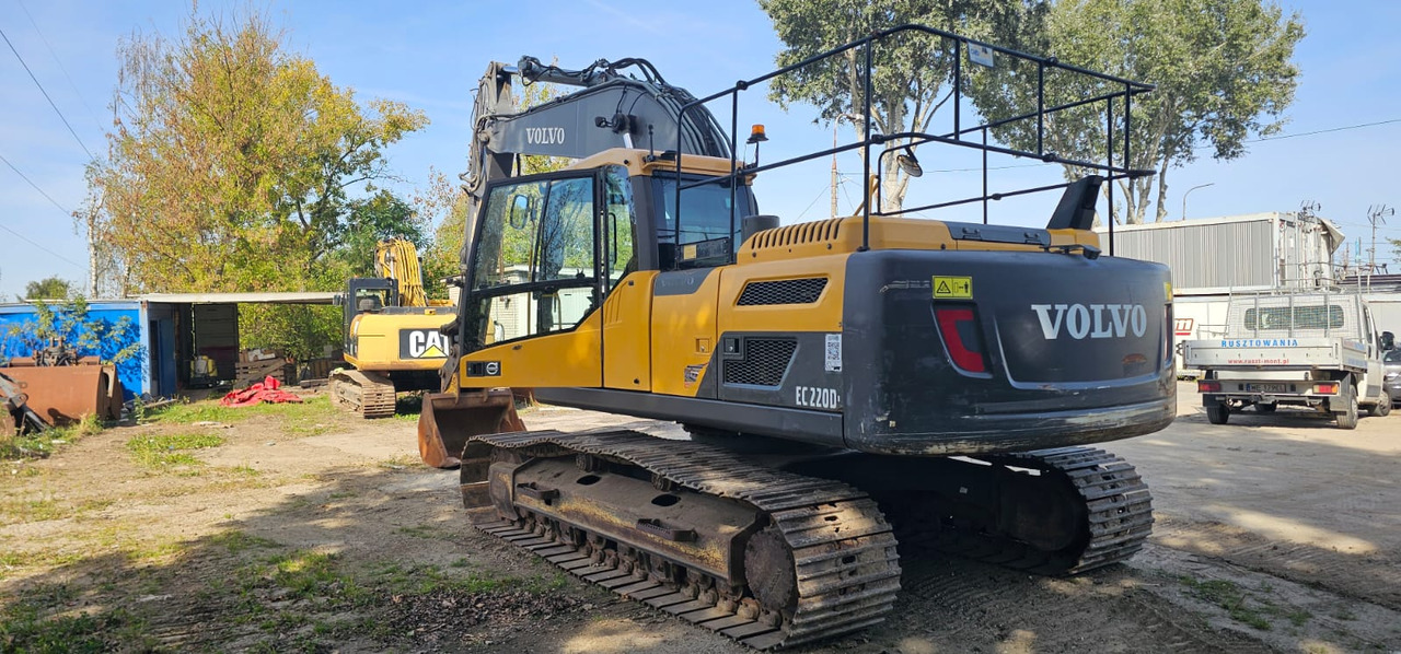 VOLVO EC220DL - Bager guseničar: slika 1 VOLVO EC220DL - Bager guseničar: slika 1