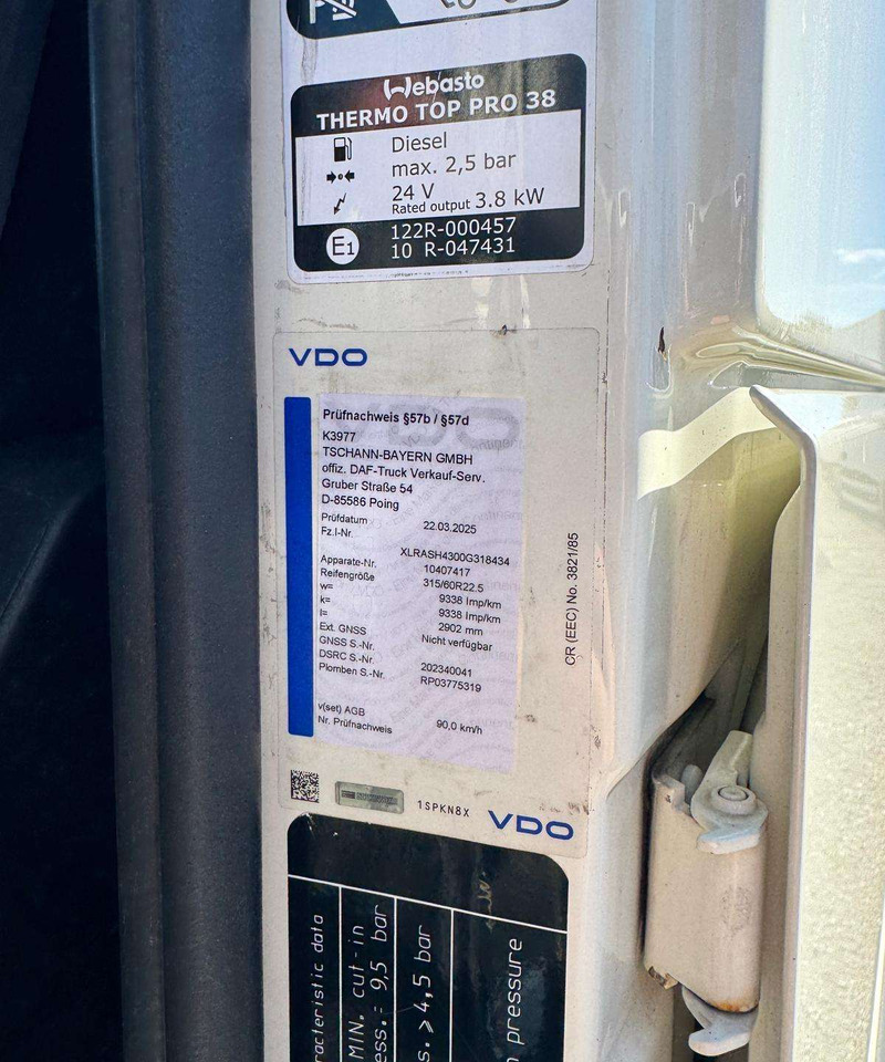 DAF XF480 SSC Retarda - Kamion sa golom šasijom i zatvorenom kabinom: slika 4 DAF XF480 SSC Retarda - Kamion sa golom šasijom i zatvorenom kabinom: slika 4