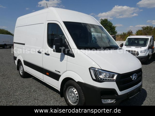 Hyundai H350 Cargo 150eVGT L2H2 HA Klima AHK Navi Kamera - Furgon: slika 1 Hyundai H350 Cargo 150eVGT L2H2 HA Klima AHK Navi Kamera - Furgon: slika 1