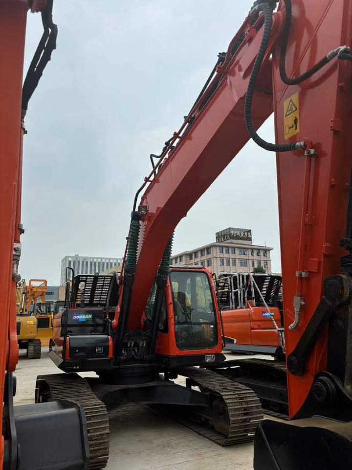 DOOSAN dx225 excavator original hot sale - Bager guseničar: slika 3 DOOSAN dx225 excavator original hot sale - Bager guseničar: slika 3