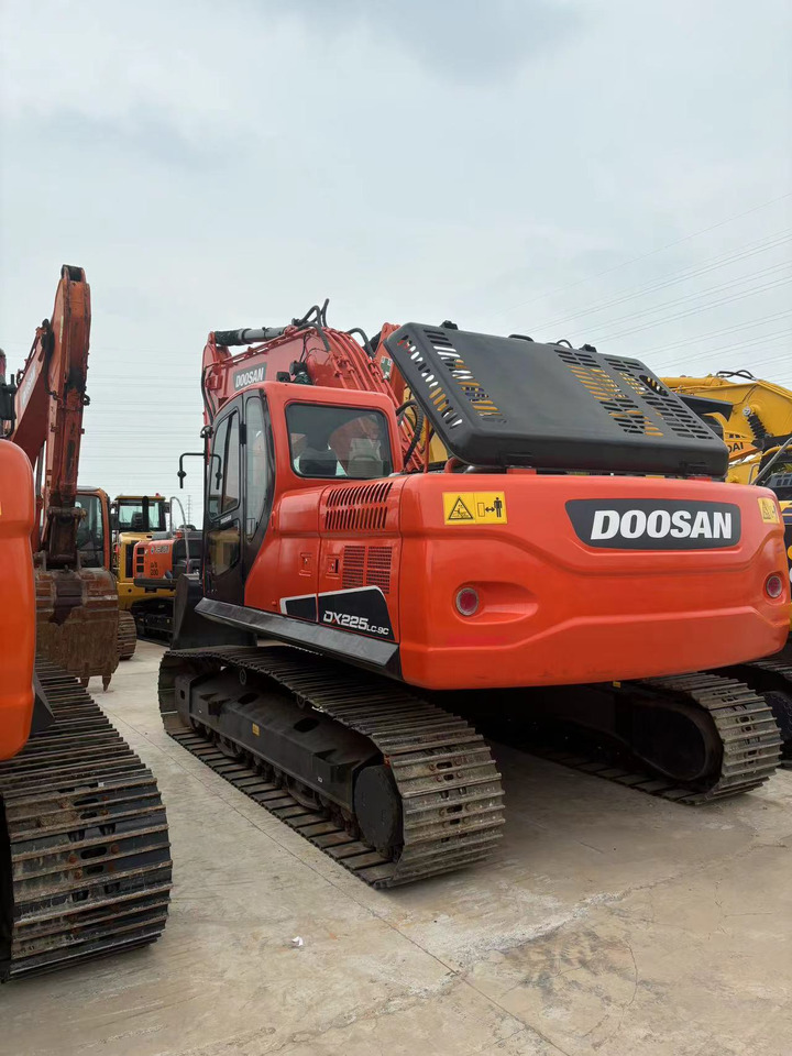 DOOSAN dx225 excavator original hot sale - Bager guseničar: slika 2 DOOSAN dx225 excavator original hot sale - Bager guseničar: slika 2