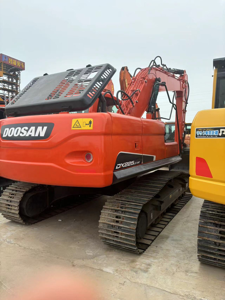 DOOSAN dx225 excavator original hot sale - Bager guseničar: slika 1 DOOSAN dx225 excavator original hot sale - Bager guseničar: slika 1