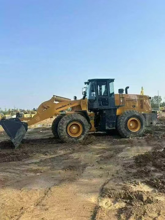 LONKING LG855n China brand 5 T loader 2024 model - Utovarivač točkaš: slika 4 LONKING LG855n China brand 5 T loader 2024 model - Utovarivač točkaš: slika 4