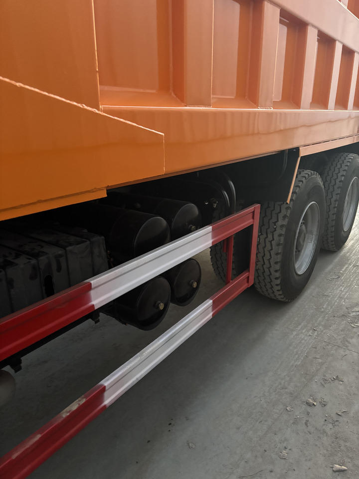 Kiper SHACMAN X3000 6x4 dump truck: slika 7 Kiper SHACMAN X3000 6x4 dump truck: slika 7