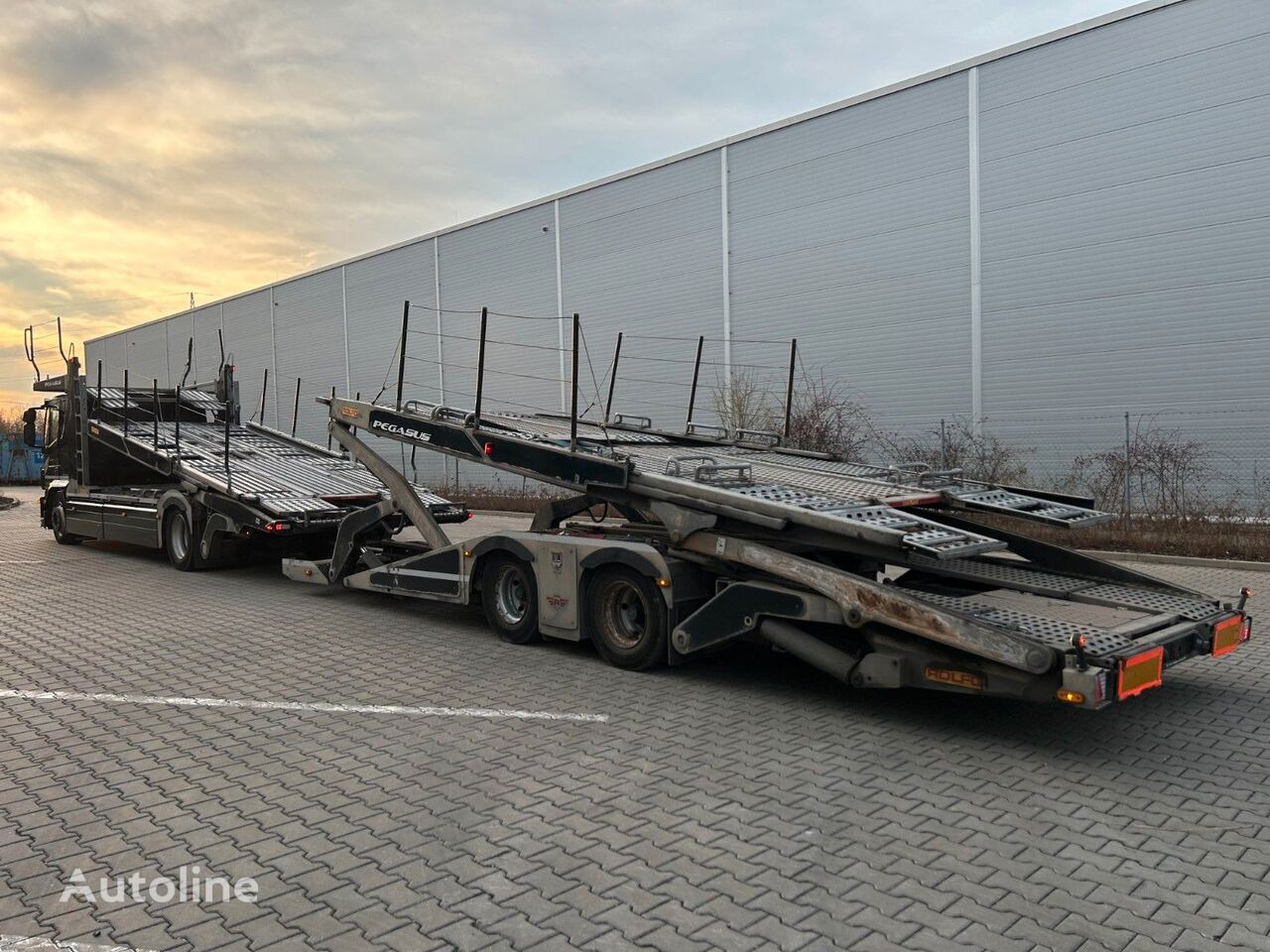 IVECO Stralis 460 + car transporter trailer - Kamion za prevoz automobila: slika 4 IVECO Stralis 460 + car transporter trailer - Kamion za prevoz automobila: slika 4