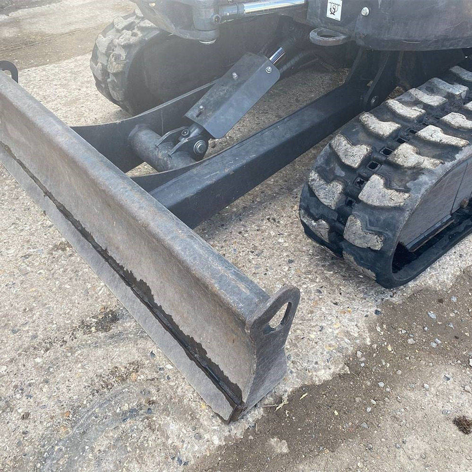 Bobcat E 27z - Mini bager: slika 4 Bobcat E 27z - Mini bager: slika 4