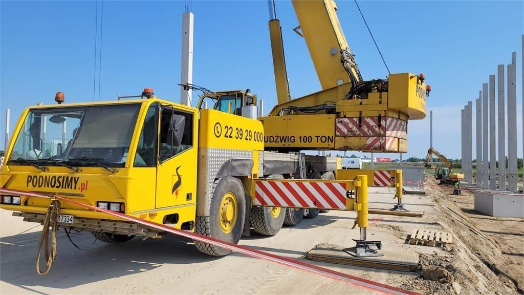 Demag AC-100/5 - Autokran za sve terene: slika 2 Demag AC-100/5 - Autokran za sve terene: slika 2