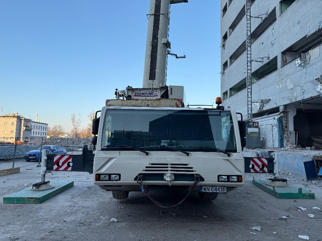 Demag AC 200-1 - Autokran za sve terene: slika 2 Demag AC 200-1 - Autokran za sve terene: slika 2