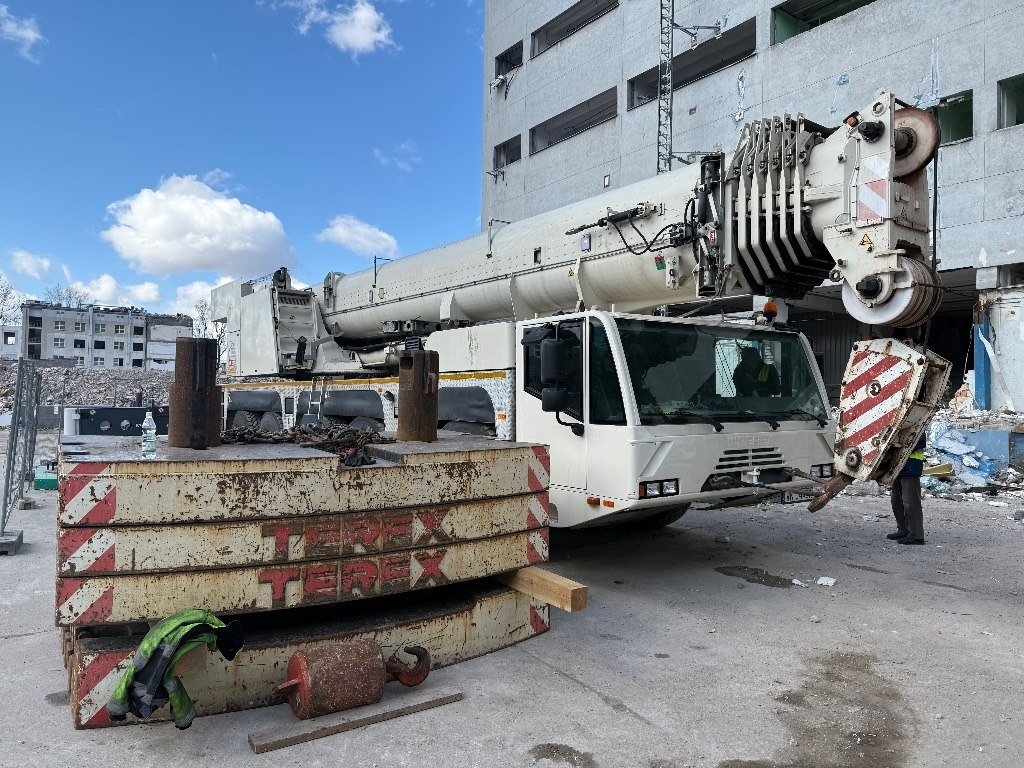 Demag AC 200-1 - Autokran za sve terene: slika 4 Demag AC 200-1 - Autokran za sve terene: slika 4