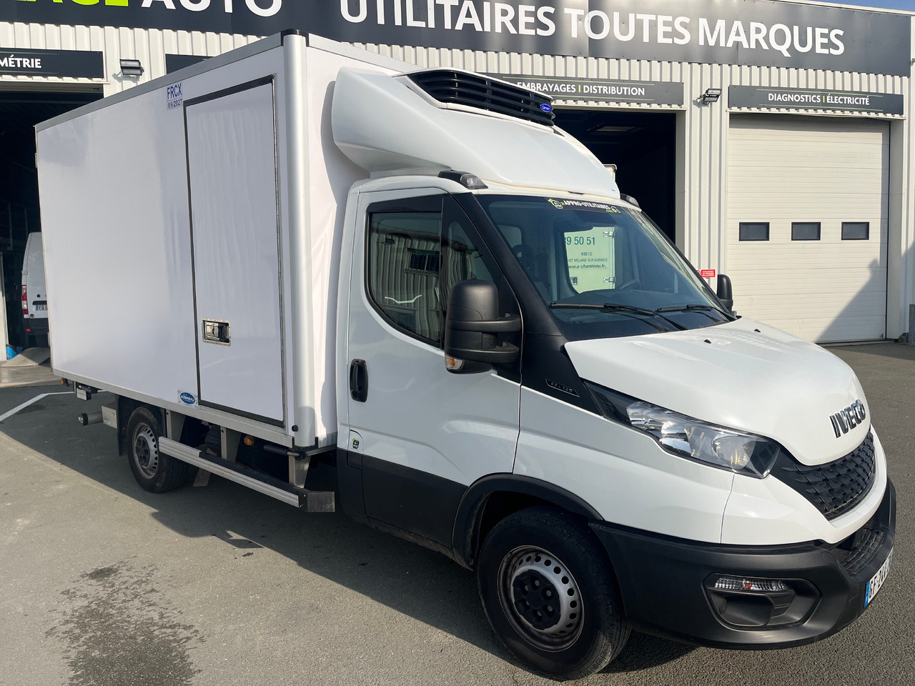IVECO DAILY 35S14 FRIGORIFIQUE FRCX - Dostavno vozilo hladnjača: slika 1 IVECO DAILY 35S14 FRIGORIFIQUE FRCX - Dostavno vozilo hladnjača: slika 1
