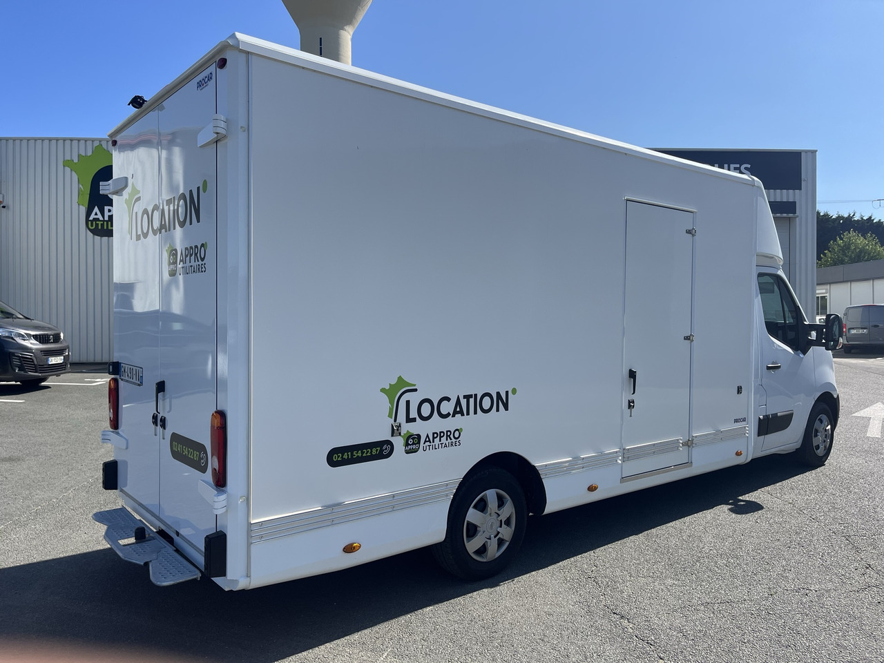 NISSAN INTERSTAR 2.3DCI170 PLANCHE CABINE - Dostavno vozilo sa zatvorenim sandukom: slika 3 NISSAN INTERSTAR 2.3DCI170 PLANCHE CABINE - Dostavno vozilo sa zatvorenim sandukom: slika 3