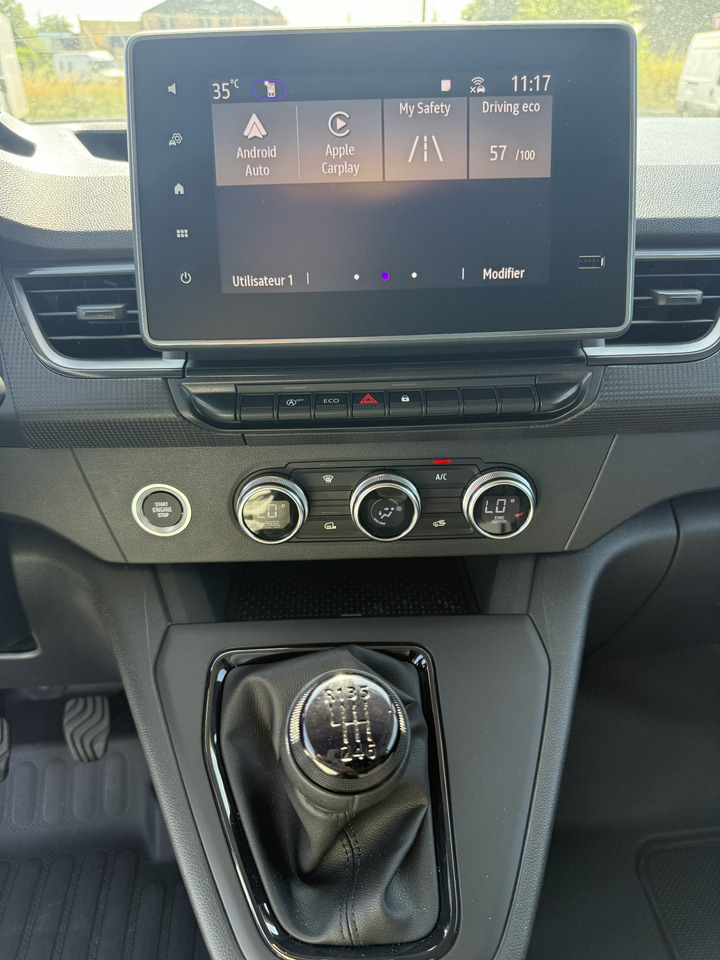 Lizing RENAULT KANGOO VAN 1.5DCI95 L1 FOURGON RENAULT KANGOO VAN 1.5DCI95 L1 FOURGON: slika 8 Lizing RENAULT KANGOO VAN 1.5DCI95 L1 FOURGON RENAULT KANGOO VAN 1.5DCI95 L1 FOURGON: slika 8