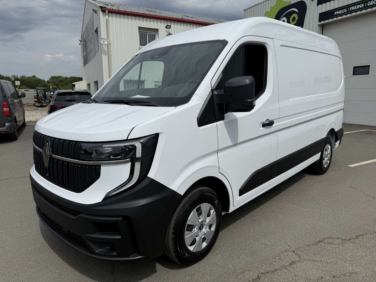 RENAULT MASTER 3T5 L2H2 EXTRA 2.0DCI150 - Furgon: slika 2 RENAULT MASTER 3T5 L2H2 EXTRA 2.0DCI150 - Furgon: slika 2