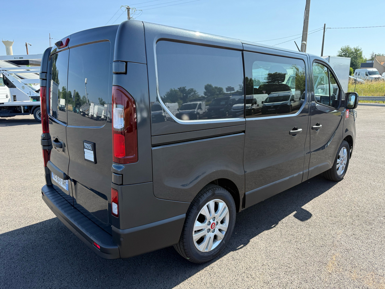 RENAULT Trafic - Furgon: slika 3 RENAULT Trafic - Furgon: slika 3