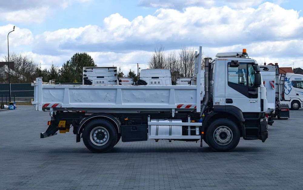 Iveco STRALIS 310 / 4x2 / EURO 6 / WYWROTKA / HYDROBURTA / AUTOMAT / HAK / 2015 / NISKI PRZEBIEG / SPROWADZONY - Istovarivač: slika 4 Iveco STRALIS 310 / 4x2 / EURO 6 / WYWROTKA / HYDROBURTA / AUTOMAT / HAK / 2015 / NISKI PRZEBIEG / SPROWADZONY - Istovarivač: slika 4