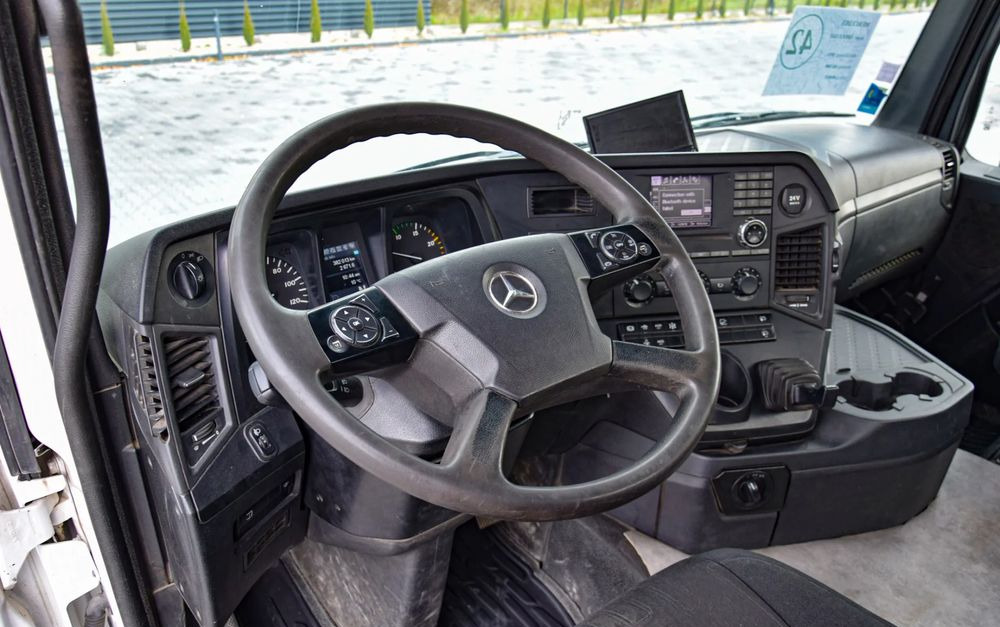 Istovarivač Mercedes-Benz AROCS 3243 / 8x4 / EURO 6 / WYWROTKA / MELLER KIPPER / HYDROBURTA / AUTOMAT / SERWISOWANY / SPROWADZONY: slika 15 Istovarivač Mercedes-Benz AROCS 3243 / 8x4 / EURO 6 / WYWROTKA / MELLER KIPPER / HYDROBURTA / AUTOMAT / SERWISOWANY / SPROWADZONY: slika 15