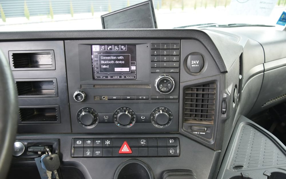 Istovarivač Mercedes-Benz AROCS 3243 / 8x4 / EURO 6 / WYWROTKA / MELLER KIPPER / HYDROBURTA / AUTOMAT / SERWISOWANY / SPROWADZONY: slika 17 Istovarivač Mercedes-Benz AROCS 3243 / 8x4 / EURO 6 / WYWROTKA / MELLER KIPPER / HYDROBURTA / AUTOMAT / SERWISOWANY / SPROWADZONY: slika 17
