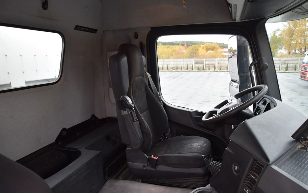 Istovarivač Mercedes-Benz AROCS 3243 / 8x4 / EURO 6 / WYWROTKA / MELLER KIPPER / HYDROBURTA / AUTOMAT / SERWISOWANY / SPROWADZONY: slika 20 Istovarivač Mercedes-Benz AROCS 3243 / 8x4 / EURO 6 / WYWROTKA / MELLER KIPPER / HYDROBURTA / AUTOMAT / SERWISOWANY / SPROWADZONY: slika 20