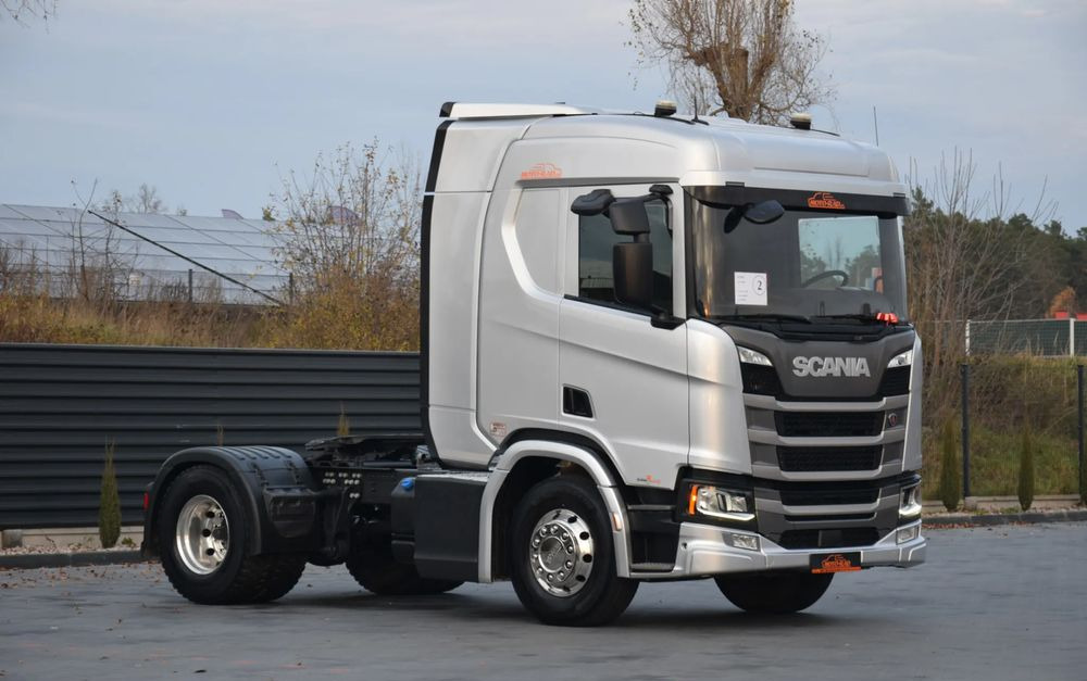 Scania R450 / HYDRAULIKA / RETARDER / ACC / KLIMA / FULL LEDY / ALUFELGI / SERWISOWANA / SPROWADZONA - Tegljač: slika 3 Scania R450 / HYDRAULIKA / RETARDER / ACC / KLIMA / FULL LEDY / ALUFELGI / SERWISOWANA / SPROWADZONA - Tegljač: slika 3