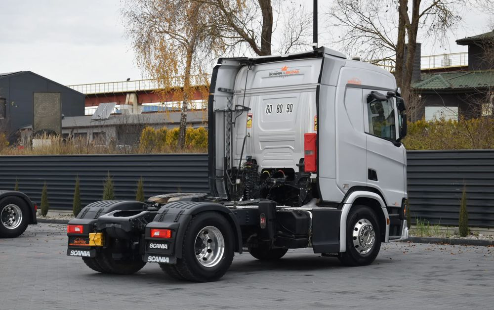 Scania R450 / HYDRAULIKA / RETARDER / ACC / KLIMA / FULL LEDY / ALUFELGI / SERWISOWANA / SPROWADZONA - Tegljač: slika 5 Scania R450 / HYDRAULIKA / RETARDER / ACC / KLIMA / FULL LEDY / ALUFELGI / SERWISOWANA / SPROWADZONA - Tegljač: slika 5