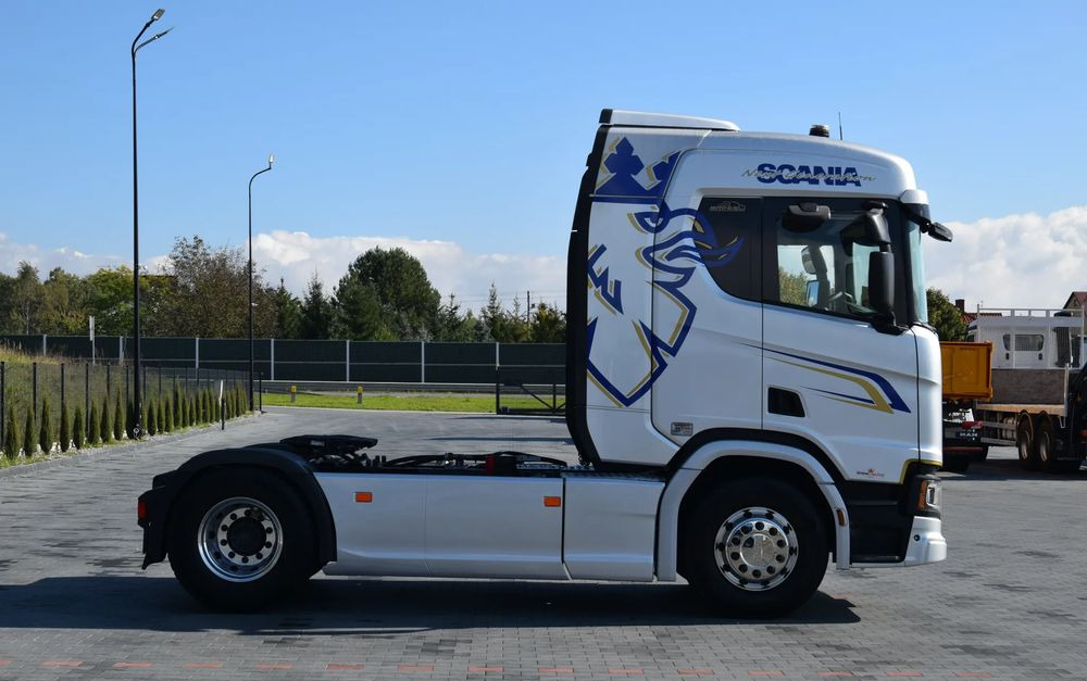 Scania R450 / HYDRAULIKA / RETARDER / ACC / KLIMA / FULL LEDY / ALUFELGI / SERWISOWANA / SPROWADZONA - Tegljač: slika 4 Scania R450 / HYDRAULIKA / RETARDER / ACC / KLIMA / FULL LEDY / ALUFELGI / SERWISOWANA / SPROWADZONA - Tegljač: slika 4