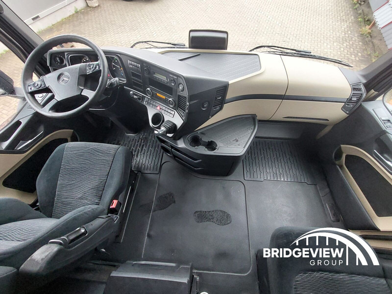 Tegljač Mercedes-Benz Actros 1845 GIGA SOLO CABIN: slika 11 Tegljač Mercedes-Benz Actros 1845 GIGA SOLO CABIN: slika 11