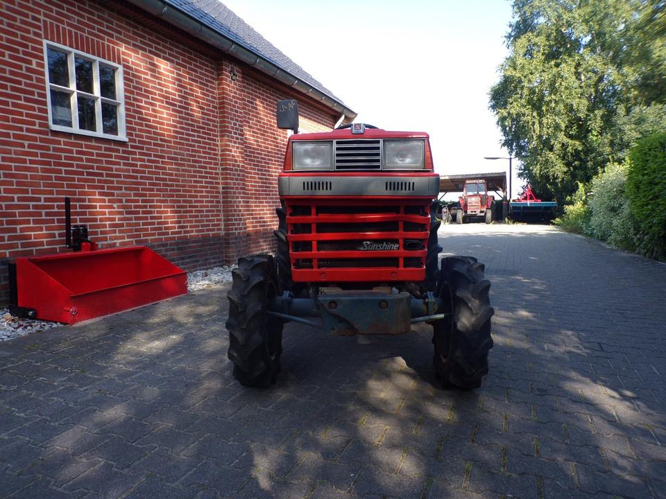 Kleintraktor Kubota L1-185 - Druga mašina: slika 4 Kleintraktor Kubota L1-185 - Druga mašina: slika 4