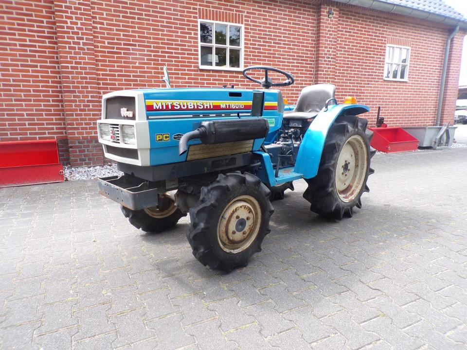 Kleintraktor Mitsubishi MT1601D - Mali traktor: slika 1 Kleintraktor Mitsubishi MT1601D - Mali traktor: slika 1
