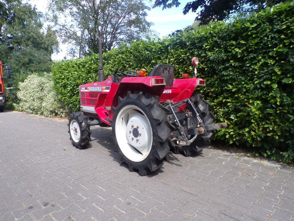 Kleintraktor Shibaura P19F - Mali traktor: slika 3 Kleintraktor Shibaura P19F - Mali traktor: slika 3