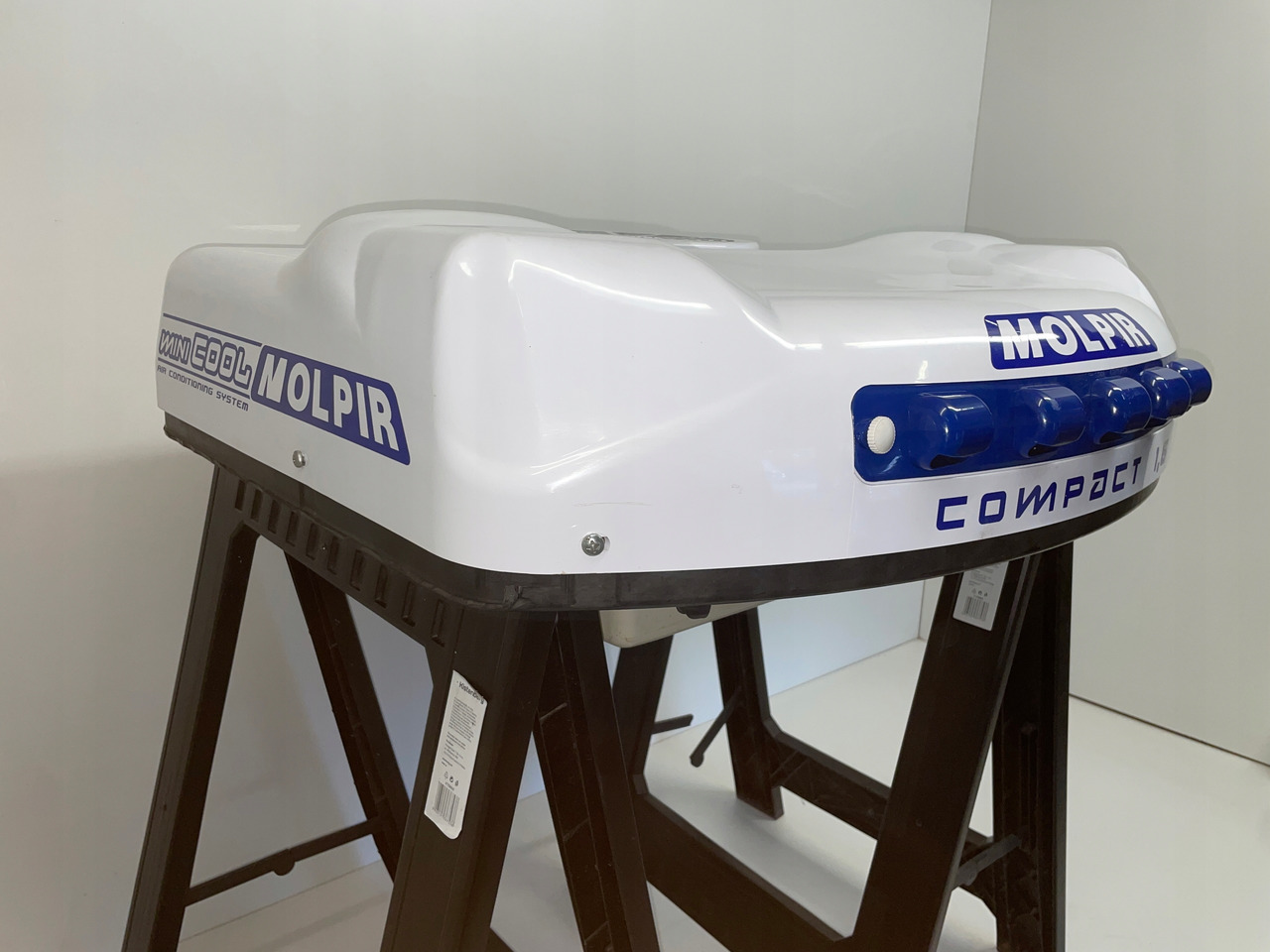 KLIMATYZACJA POSTOJOWA COMPACT 1,6 MOLPIR MAN SCANIA DAF IVECO - NOWA - - Kompresor klima uređaja za Kamion: slika 3 KLIMATYZACJA POSTOJOWA COMPACT 1,6 MOLPIR MAN SCANIA DAF IVECO - NOWA - - Kompresor klima uređaja za Kamion: slika 3