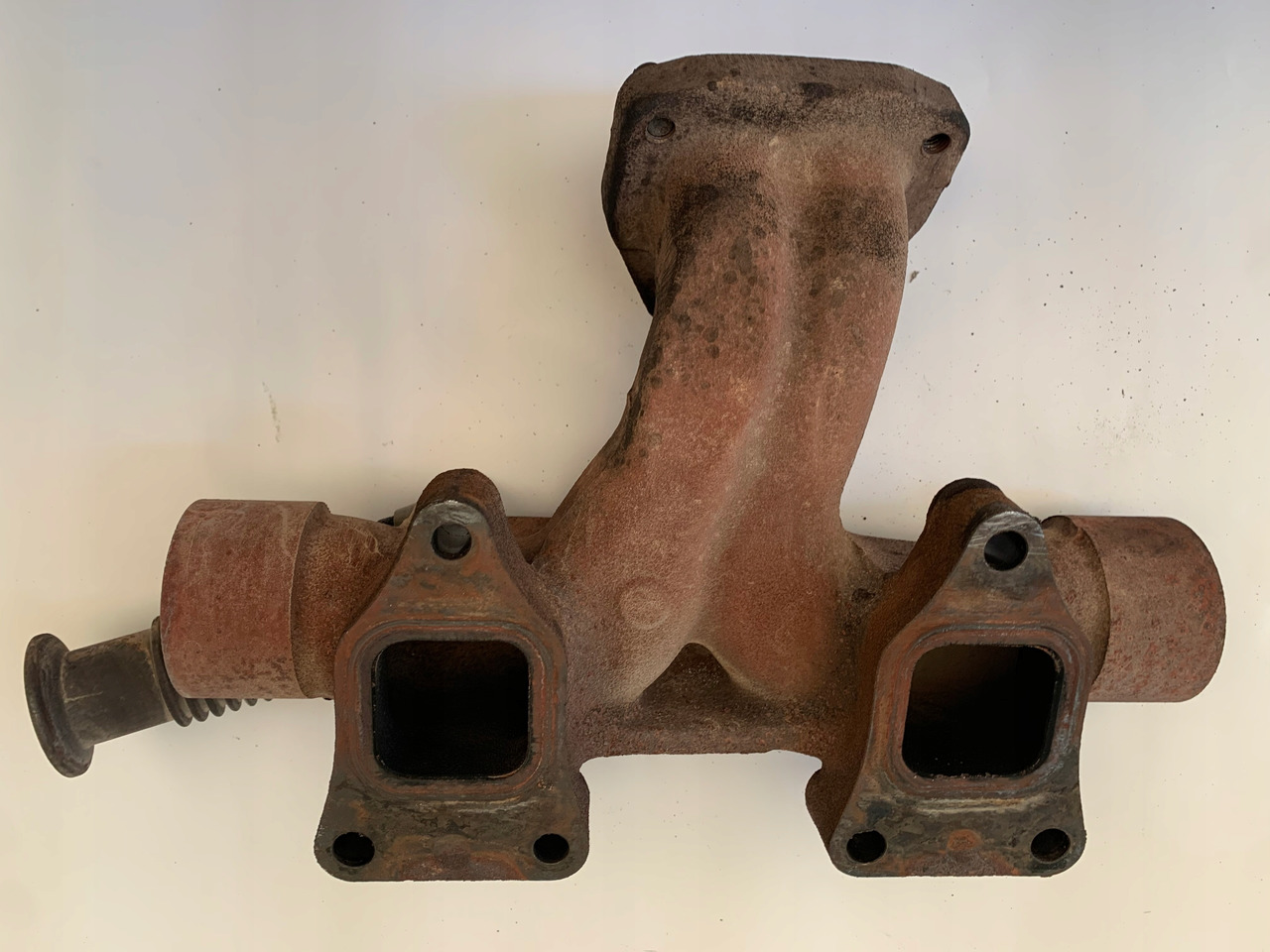 KOLEKTOR WYDECHOWY MAN TGX TGS D2676 LF26 EURO 6 - Motor i delovi za Kamion: slika 1 KOLEKTOR WYDECHOWY MAN TGX TGS D2676 LF26 EURO 6 - Motor i delovi za Kamion: slika 1