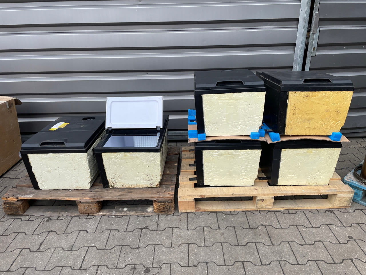 LODÓWKA RENAULT GAMA T RANGE C KABINA HIGH - Kabina i enterijer za Kamion: slika 2 LODÓWKA RENAULT GAMA T RANGE C KABINA HIGH - Kabina i enterijer za Kamion: slika 2