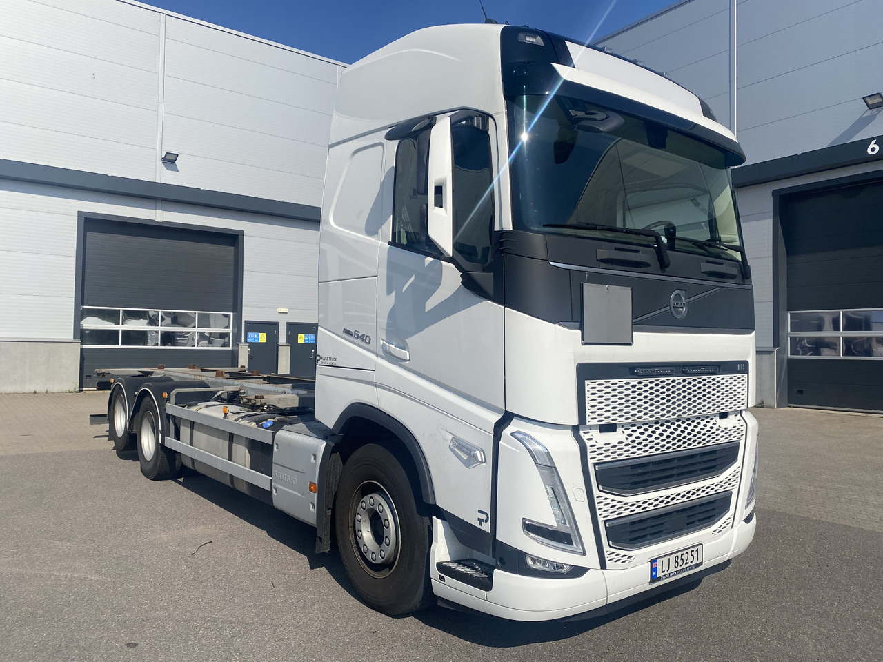 Volvo FH 540 - Kamion za prevoz kontejnera/ Kamion sa promenjivim sandukom: slika 2 Volvo FH 540 - Kamion za prevoz kontejnera/ Kamion sa promenjivim sandukom: slika 2