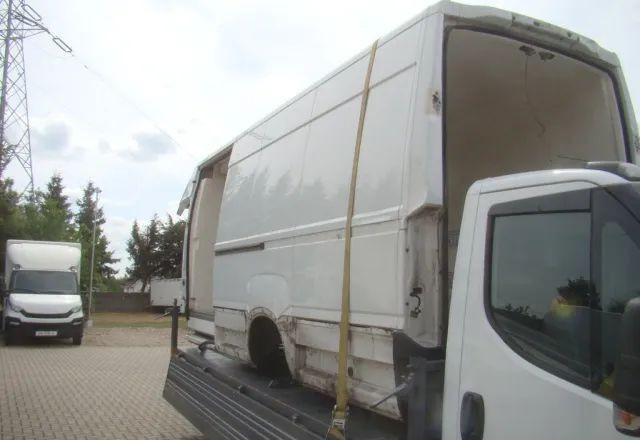 CHŁODNIA Izoterma KASTA Zdięta Z IVECO 2015R Sprawna - Frižider: slika 1 CHŁODNIA Izoterma KASTA Zdięta Z IVECO 2015R Sprawna - Frižider: slika 1