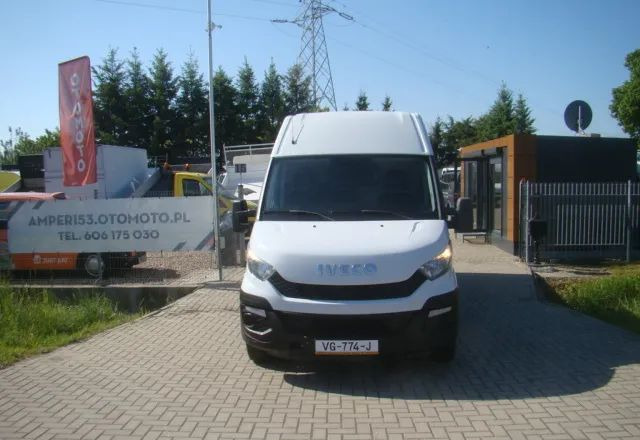 Iveco DAILY 35 S 15 MAXI L4 H2 KLIMATRONIC - Furgon: slika 2 Iveco DAILY 35 S 15 MAXI L4 H2 KLIMATRONIC - Furgon: slika 2
