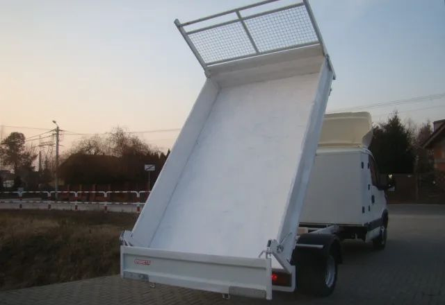 Iveco DAILY 40 C 12 - Dostavno vozilo kiper: slika 5 Iveco DAILY 40 C 12 - Dostavno vozilo kiper: slika 5