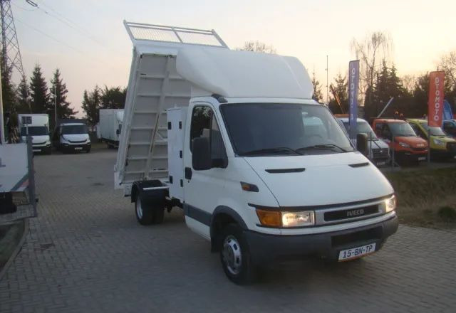 Iveco DAILY 40 C 12 - Dostavno vozilo kiper: slika 3 Iveco DAILY 40 C 12 - Dostavno vozilo kiper: slika 3
