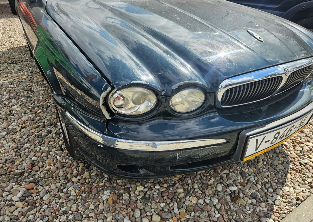 Jaguar X-Type - Limuzina: slika 2 Jaguar X-Type - Limuzina: slika 2