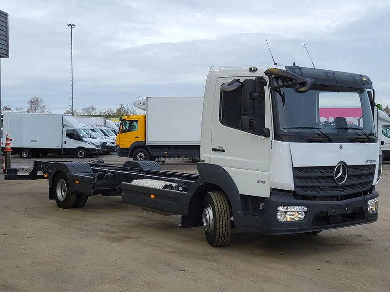 Mercedes-Benz Atego 816 Automatic Clima Cruise PTO LED Euro6 - Kamion sa kablovskim sistemom: slika 4 Mercedes-Benz Atego 816 Automatic Clima Cruise PTO LED Euro6 - Kamion sa kablovskim sistemom: slika 4