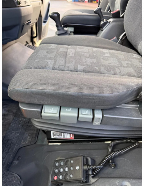 Mercedes-Benz Atego 816 - Kamion sa tovarnim sandukom: slika 5 Mercedes-Benz Atego 816 - Kamion sa tovarnim sandukom: slika 5