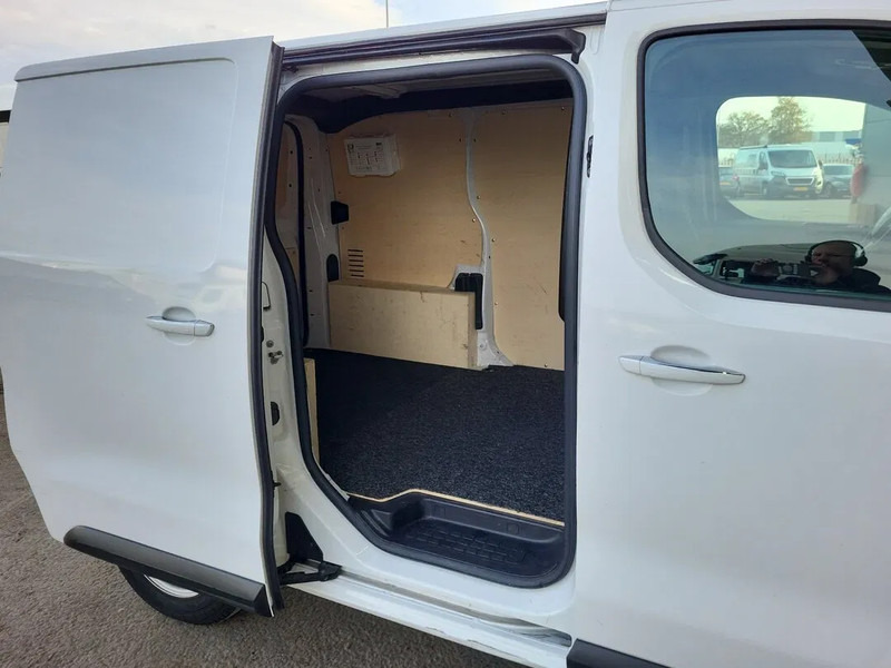 Peugeot e-Expert e-Expert L1H1 - Mali kombi: slika 5 Peugeot e-Expert e-Expert L1H1 - Mali kombi: slika 5