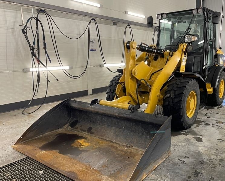 CAT 906 H 2 - Utovarivač točkaš: slika 1 CAT 906 H 2 - Utovarivač točkaš: slika 1