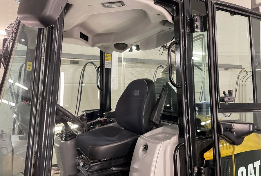 CAT 906 H 2 - Utovarivač točkaš: slika 5 CAT 906 H 2 - Utovarivač točkaš: slika 5