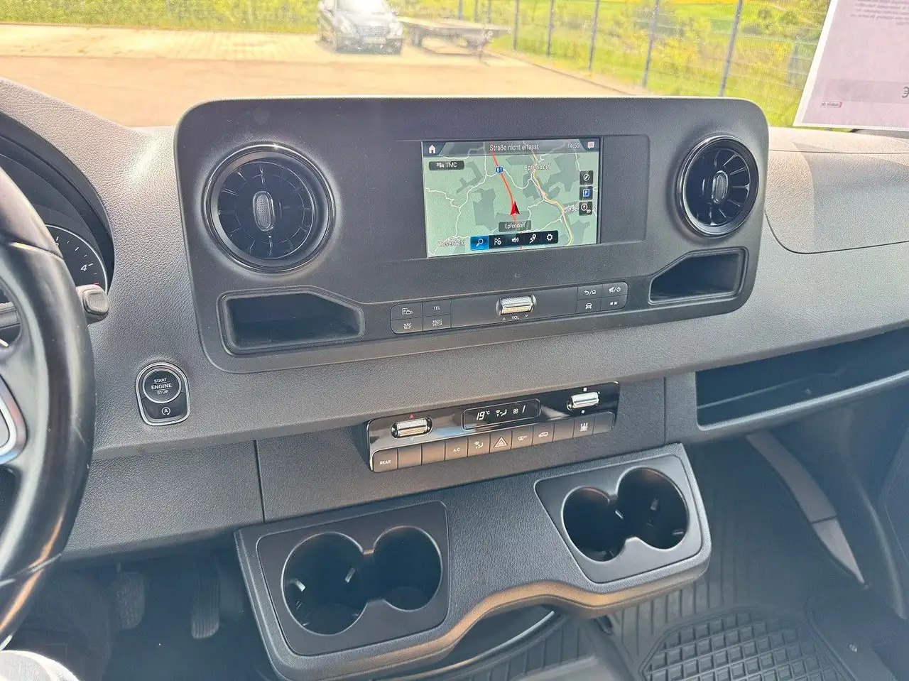 Furgon Mercedes-Benz Sprinter 317 CDI Lang Hoch Klima MBUX AHK: slika 12