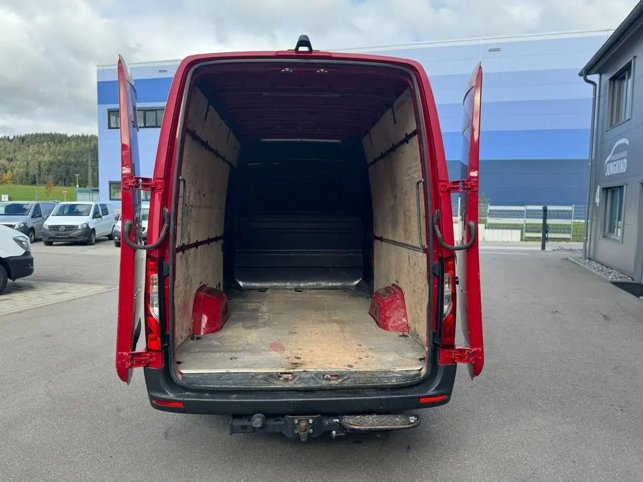 Novu Furgon Mercedes-Benz Sprinter 317 CDI Maxi Lang Mixto AHK 3,5t MBUX: slika 15 Novu Furgon Mercedes-Benz Sprinter 317 CDI Maxi Lang Mixto AHK 3,5t MBUX: slika 15