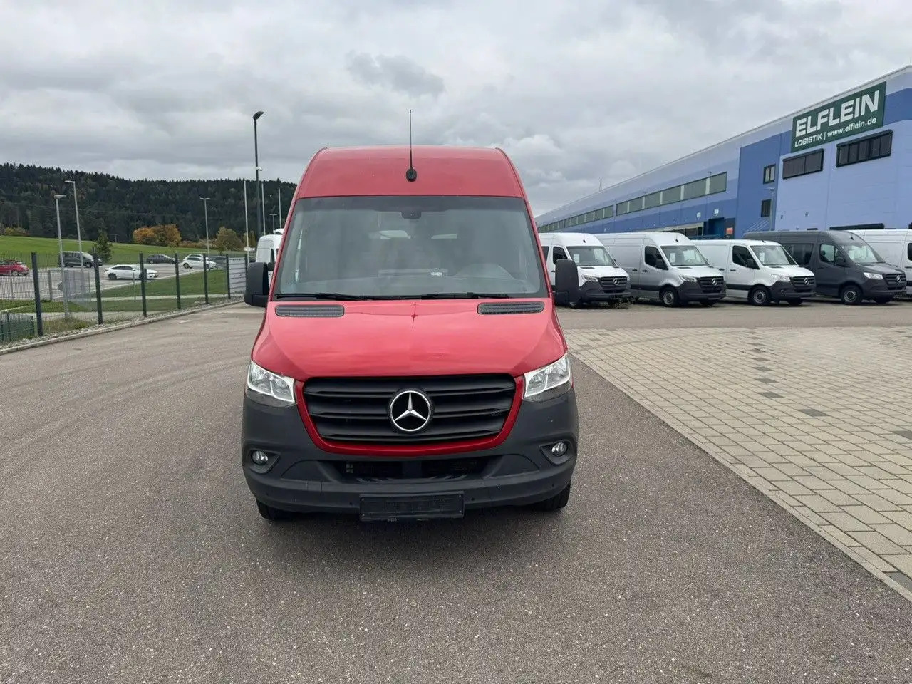 Mercedes-Benz Sprinter 317 CDI Maxi lang Extralang XXL Klima - Furgon: slika 1 Mercedes-Benz Sprinter 317 CDI Maxi lang Extralang XXL Klima - Furgon: slika 1