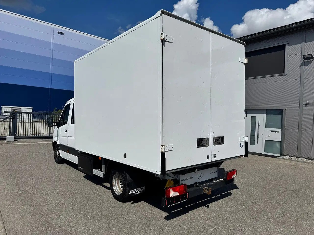 Mercedes-Benz Sprinter 519 CDI Maxi Lang DoKa Koffer AHK Klima - Dostavno vozilo sa zatvorenim sandukom, Dostavno vozilo sa duplom kabinom: slika 5 Mercedes-Benz Sprinter 519 CDI Maxi Lang DoKa Koffer AHK Klima - Dostavno vozilo sa zatvorenim sandukom, Dostavno vozilo sa duplom kabinom: slika 5