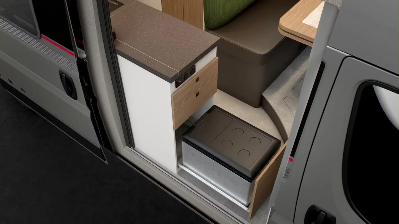 Wohnmobil Bürstner Papillon CV neues Modell - Kamp kombi: slika 5 Wohnmobil Bürstner Papillon CV neues Modell - Kamp kombi: slika 5