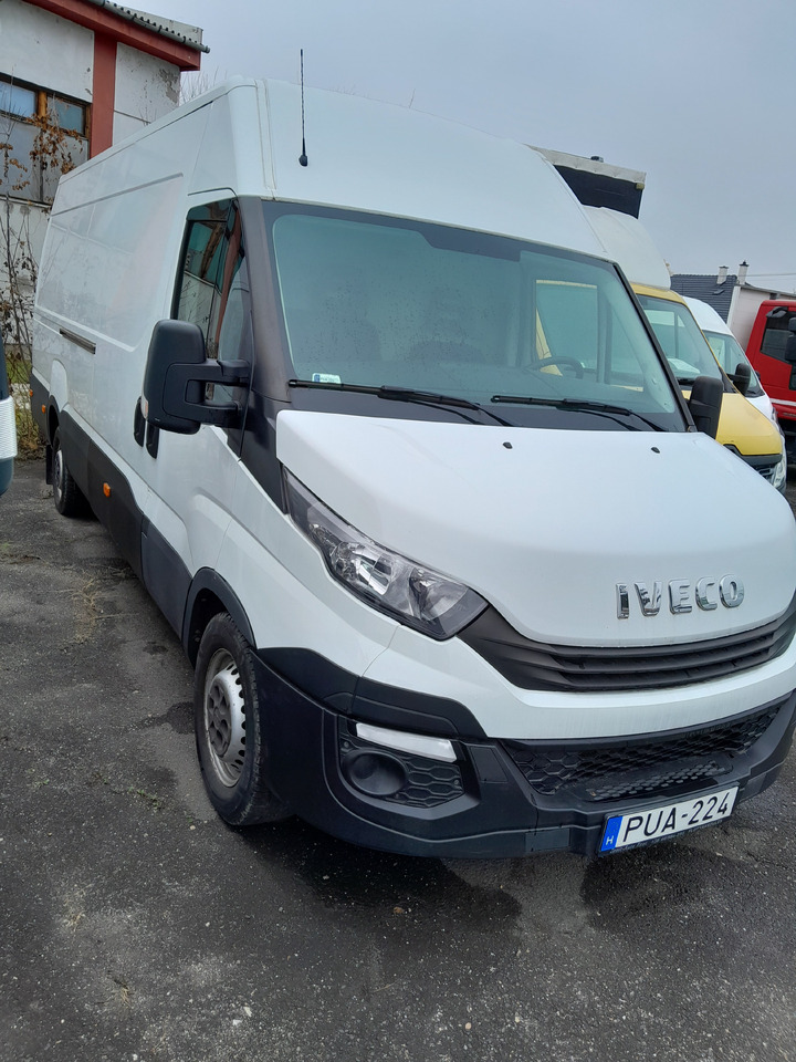IVECO Daily 35S14 - Dostavno vozilo sa zatvorenim sandukom: slika 3 IVECO Daily 35S14 - Dostavno vozilo sa zatvorenim sandukom: slika 3